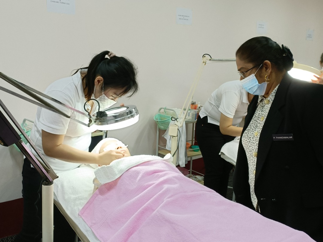 Professional Image Makeup